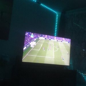 Meet your Posher, Ezra